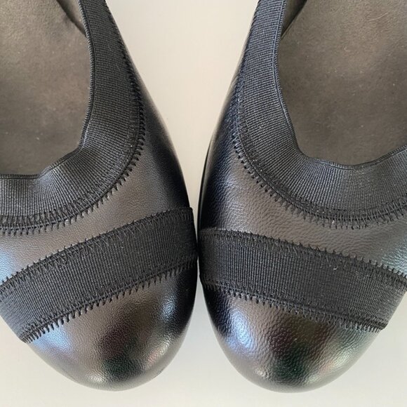 Stuart Weitzman | Black Elastic trim Block Heels Round Toe Leather Pump - Picture 9 of 13